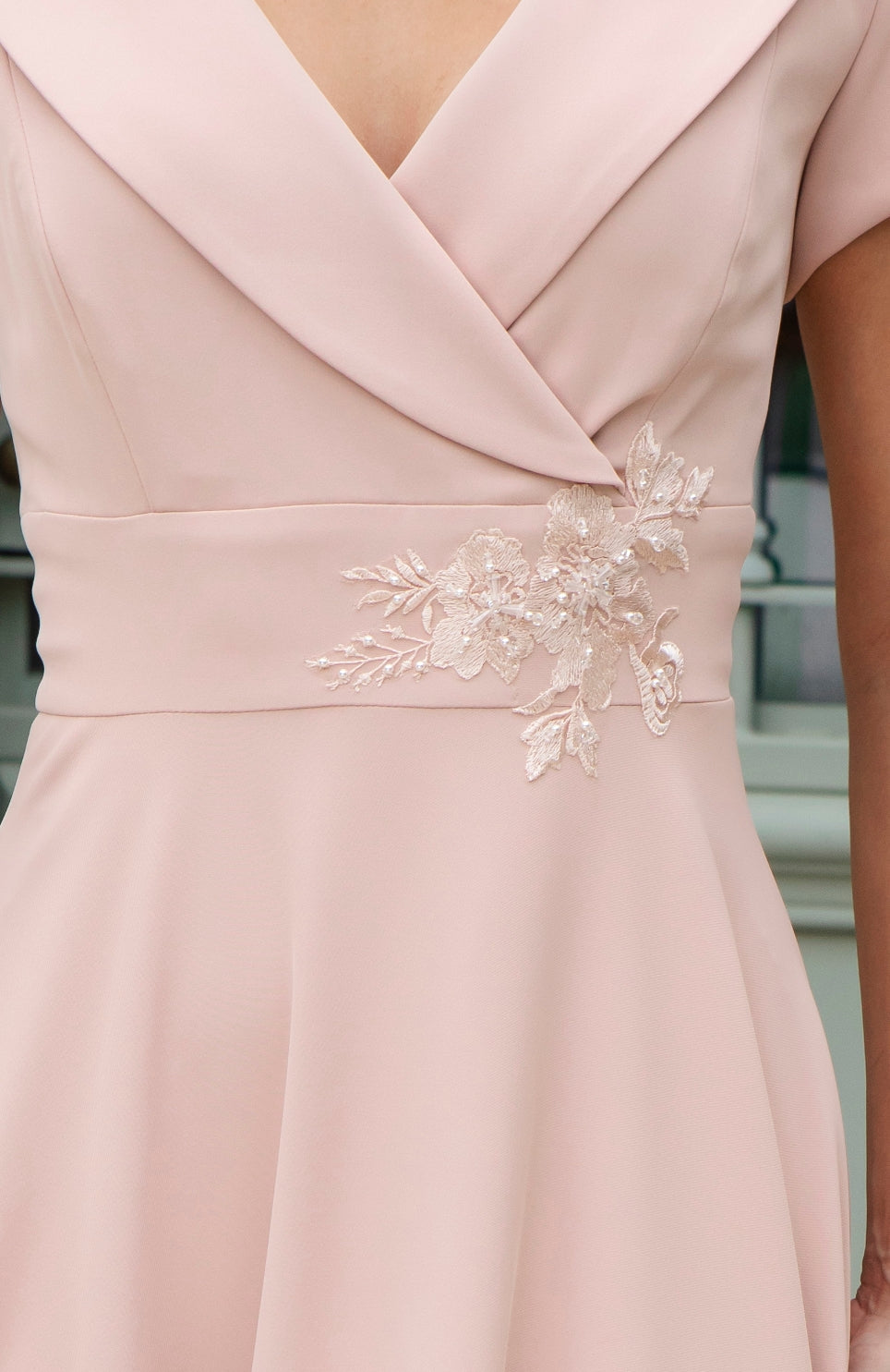 Ispirato Softly Flared Dress with Sleeves in Misty Rose Pink
